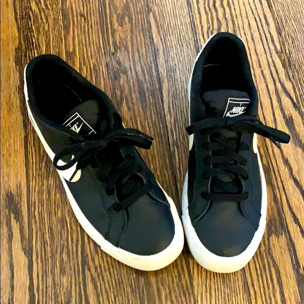 COURT ROYALE SNEAKER - WOMEN'S